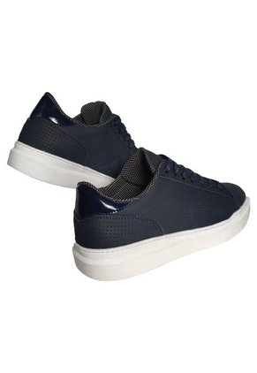 Tenis En Cuero Para Hombre Marca Monserrate Ref. Mulato Color Azul