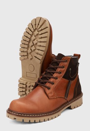 Bota Casual Café Monserrate