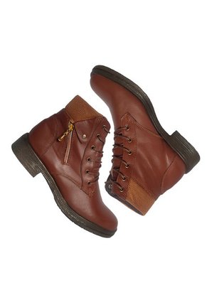 Bota En Cuero Para Mujer Color Miel MoreLiber Ref. Ambrosia