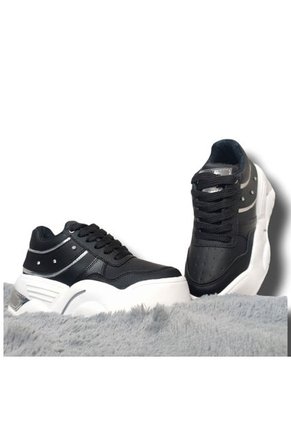 Tenis Sneakers Para Mujer Marca Monserrate Ref. Nácar Color Negro