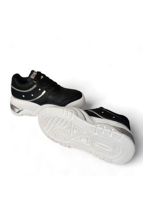 Tenis Sneakers Para Mujer Marca Monserrate Ref. Nácar Color Negro