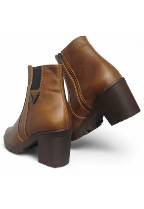 Botines De Mujer En Cuero Color Marron MoreLiber Ref. Lux