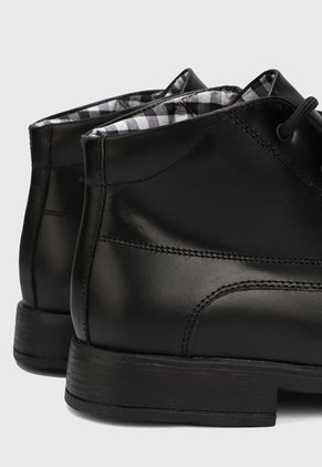 Bota Casual Negro Monserrate