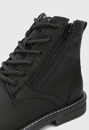 Bota Casual Negro Monserrate
