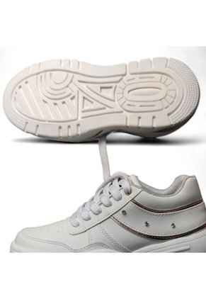 Tenis Sneakers Para Mujer Marca Monserrate Ref. Nácar Color Blanco