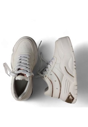 Tenis Sneakers Para Mujer Marca Monserrate Ref. Nácar Color Blanco