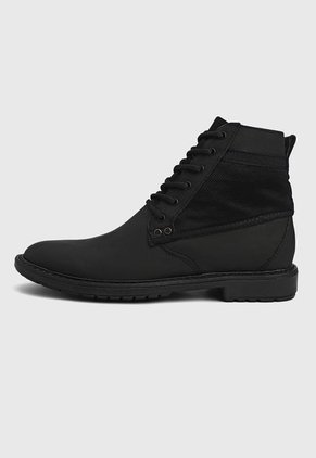 Bota Casual Negro Monserrate