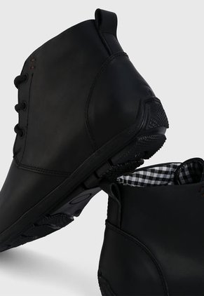 Bota Casual Negro Monserrate