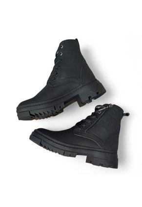 Bota De Mujer En Cuero Color Negro MoreLiber Ref. Mandala