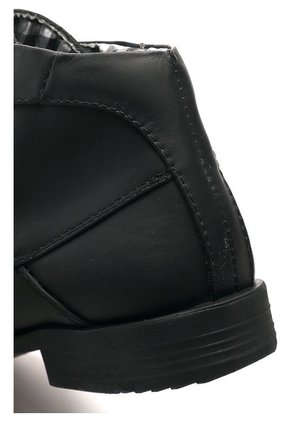 Bota Casual Negro Monserrate