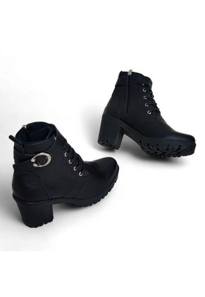 Bota De Mujer En Cuero Color Negro Marca MoreLiber Ref. Perla