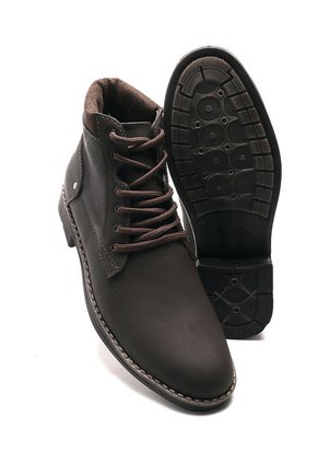 Bota Casual Café Monserrate