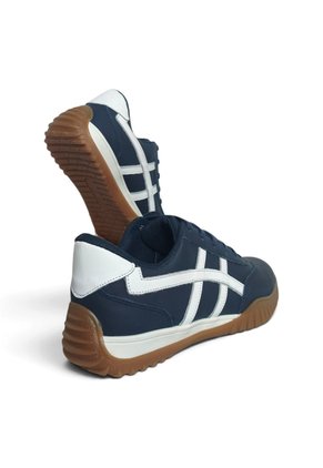 Tenis En CUERO Para Hombre Marca Monserrate Ref Cumbia Color Azul