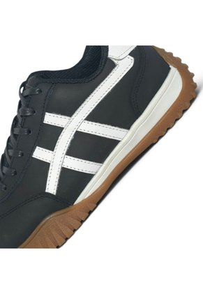 Tenis En CUERO Para Hombre Marca Monserrate Ref Cumbia Color Negro