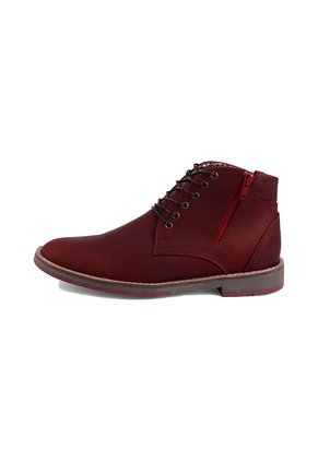 Botas En Cuero Para Hombre Color Vino Marca Monserrate Ref. Qatar