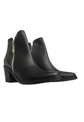 Botin En CUERO Para Mujer Marca Monserrate Ref Eden Negro