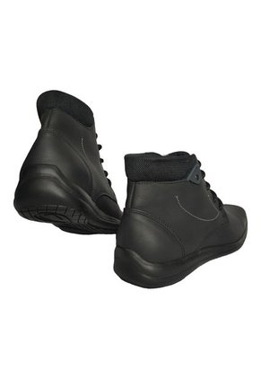 Botines En Cuero Para Hombre Color Negro Marca Monserrate Ref. Serrania