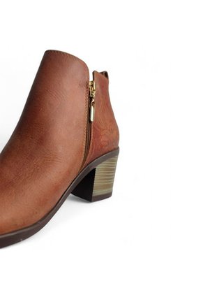 Botin De Mujer En CUERO Marca MoreLiber By Monserrate Ref. Eden Color Caoba