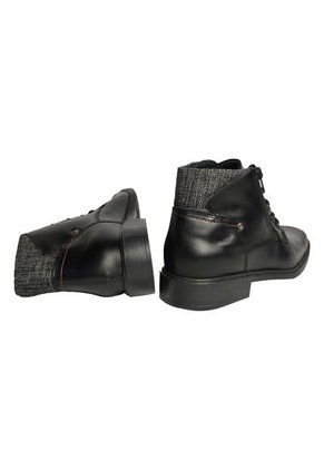 Botas En Cuero Para Hombre Color Negro Marca Monserrate Ref. Arrecife