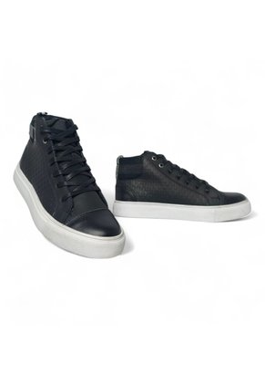 Tenis En CUERO Para Mujer Marca Moreliber Ref Prisma Color Negro
