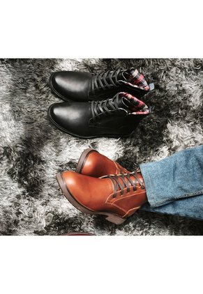 Botas En CUERO Para Hombre Marca Monserrate Ref Nogal Color Miel