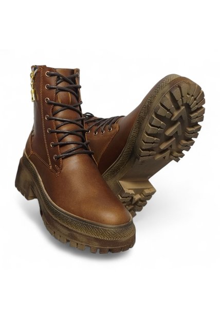 Bota De Mujer En Cuero Color Marron MoreLiber Ref. Brava