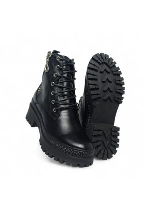 Bota De Mujer En Cuero Color Negro MoreLiber Ref. Brava