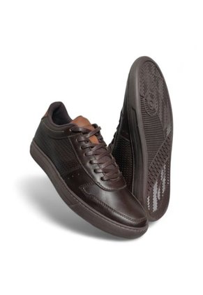 Tenis En CUERO Para Hombre Marca Monserrate Ref. Paramo Color Canela