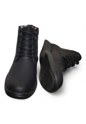 Botas En CUERO Para Hombre Color NegroMarca Monserrate Ref. Timbal