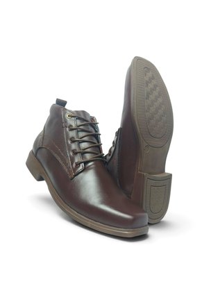 Botas En CUERO Para Hombre Marca Monserrate Ref Bambú Color Café
