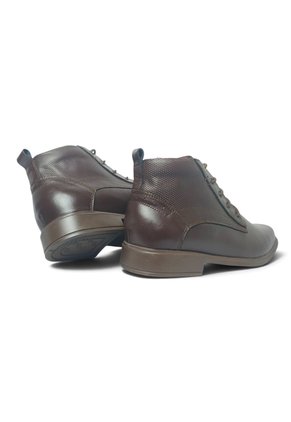 Botas En CUERO Para Hombre Marca Monserrate Ref Bambú Color Café