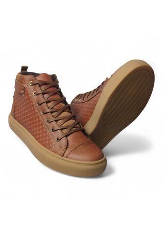 Tenis En CUERO Para Mujer Marca Moreliber Ref Prisma Color Miel Monserrate