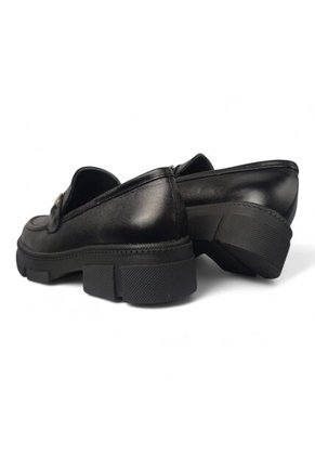 Zapatos Para Mujer En Cuero Color Negro  Marca MoreLiber Ref. Selecta