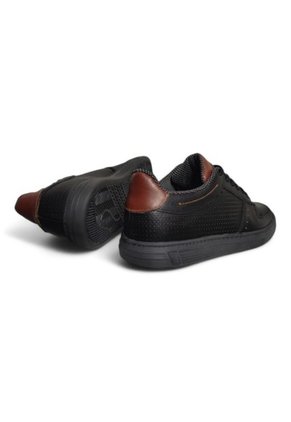 Tenis En CUERO Para Hombre Marca Monserrate Ref. Paramo Color Negro