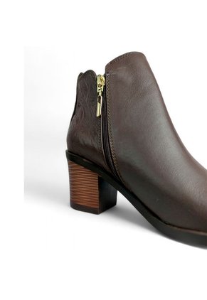 Botin En CUERO Para Mujer Marca Monserrate Ref. Eden Color Café