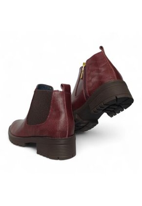 Botines De Mujer En Cuero Color Red Velvet MoreLiber Ref. Velvet