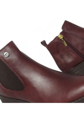 Botines De Mujer En Cuero Color Red Velvet MoreLiber Ref. Velvet