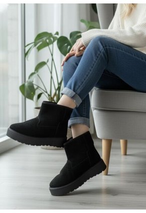 Botines De Mujer En Cuero Color Negro MoreLiber Ref. Nube