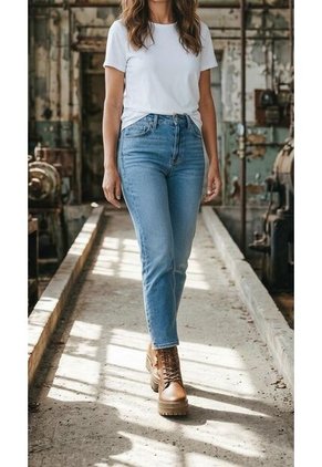 Bota De Mujer En Cuero Color Marron MoreLiber Ref. Brava