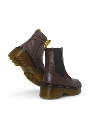 Botines De Mujer En Cuero Color Café MoreLiber Ref. Frenesí