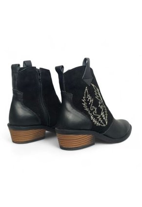 Botines De Mujer En Cuero Color Negro MoreLiber Ref. Legado