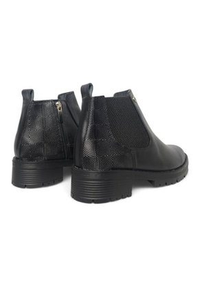 Botines De Mujer En Cuero Color Negro MoreLiber Ref. Velvet