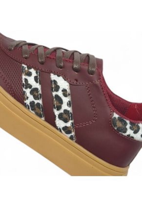Tenis En CUERO Para Mujer Marca Moreliber Ref Urbana Color Vino-print