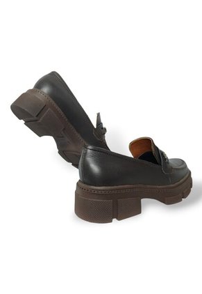 Zapatos Para Mujer En Cuero Color Café Marca MoreLiber Ref. Selecta