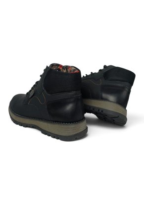 Botas En CUERO Para Hombre Marca Monserrate Ref Maloka Color Negro
