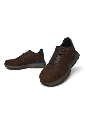 Tenis En CUERO Para Hombre Marca Monserrate Ref Macondo Color Café