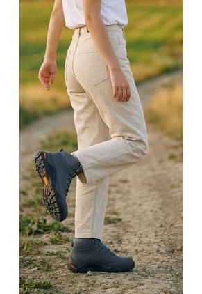 Botas En Cuero Para Mujer Color Gris MoreLiber By Monserrate Ref. Flora