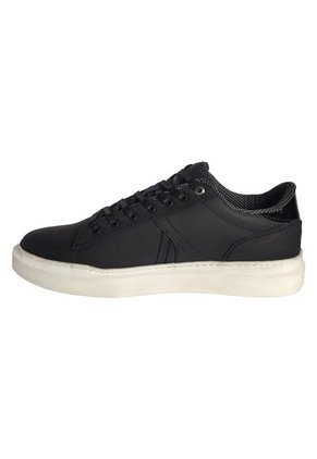 Tenis En Cuero Para Hombre Marca Monserrate Ref. Mulato Color Negro