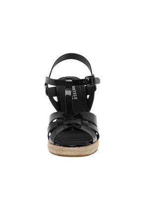 Sandalias Con Taco Tipo Cuña Maya Para Mujer Negro Montego Bay Club 210067