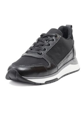 Tenis Cuero Negro Hombre  MOOPY ARV001